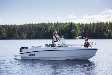 Bella 550 R vene Mercury F115 L EFI perämoottori 2025 - Bella veneet - 122436 - 1