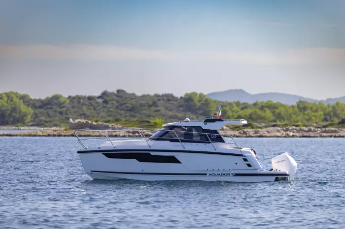 Aquador 250 HT vene Mercury 250 V8 perämoottori 2025 - Aquador veneet - 122459 - 1